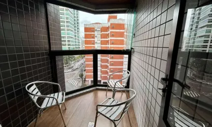 Apartamento com 3 dormitórios à venda, 98 m² por R$ 700.000,00 - Ponta da Praia - Santos/SP