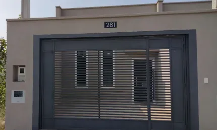 Casa com 2 quartos à venda na Rua Oswaldo Faccio, 281, Parque Residencial Sabiás, Indaiatuba