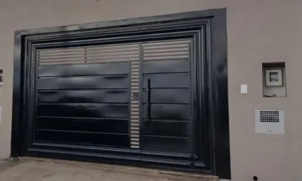 Casa com 2 quartos à venda na Rua Oswaldo Faccio, 306, Parque Residencial Sabiás, Indaiatuba