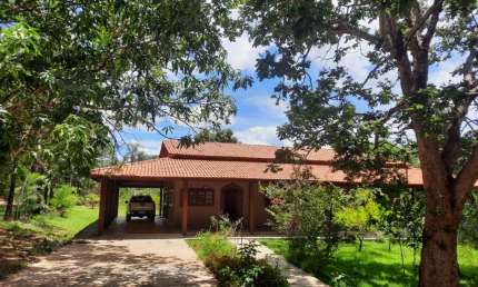 VENDO MARAVILHOSA CHÁCARA DE LAZER EM PIRENÓPOLIS -GOIÁS