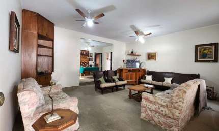 Casa a Venda no Bairro de Interlagos Jardim dos Lagos com 3 Dormitórios 2 Suítes 3 Vagas e Edícula