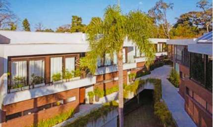 Casa à Venda no Alto da Boa Vista com 3 Suites e 4 Vagas de Garagem