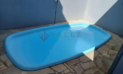Casa para Venda em São José dos Campos, Residencial União, 2 dormitórios, 1 banheiro, 2 vagas