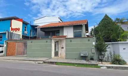 Casa com 4 quartos à venda na Rua Rio Grande do Sul, 33, Flores, Manaus
