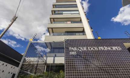Apartamento com 3 quartos à venda na Rua Doutor Motta Júnior, 1985, Centro, São José dos Pinhais, 118 m2 por R$ 720.000