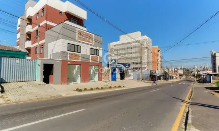 Sala comercial à venda na Avenida Castro Alves, 409, Boneca do Iguaçu, São José dos Pinhais, 17 m2 por R$ 219.900