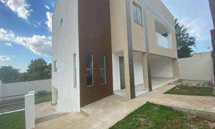 *Sobrado a Venda*   4 Suítes , Bairro: Santa Rosa - Cuiabá/MT