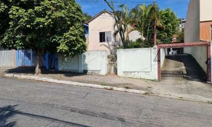 Terreno com 03 casas  - Lapa - Grande potencial de investimento