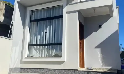 Excelente imóvel 2 dormitórios no centro da cidade de tijucas sc