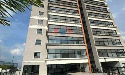 Apartamento com 150m², torre única, 2 vagas de garagem