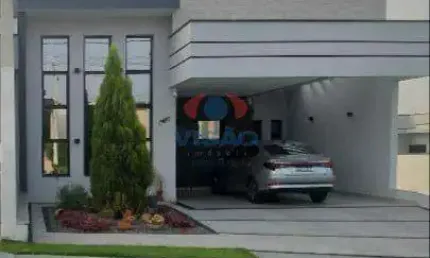 Linda casa em condomínio com 3 quartos, 1 suíte e 3 vagas.