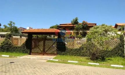 Chácara em condomínio à venda, 5 quartos, 2 suítes, Terras de Santa Rosa - Salto/SP