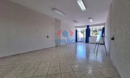 Sala comercial na Avenida Presidente Kennedy para locação!