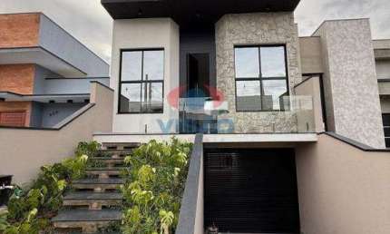 Casa assobrada no condomínio Vila Rica em Indaiatuba SP