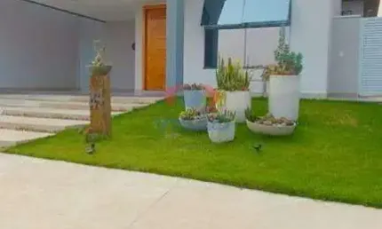 Casa em Condomínio à venda com 3 quartos, 1 suíte com closet e planejados em Condomínio Lagos D Icaraí.