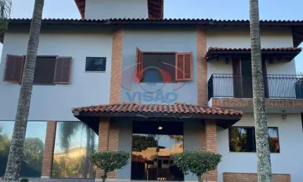 Charmosa chácara, localizada no bairro Terras de Itaici.