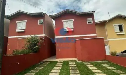 Lindo Sobrado em Condomínio Fechado - Conforto e Segurança!