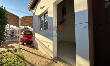 Casa com 2 dormitórios em condomínio, no bairro Carlos Aldrovandi para locação!