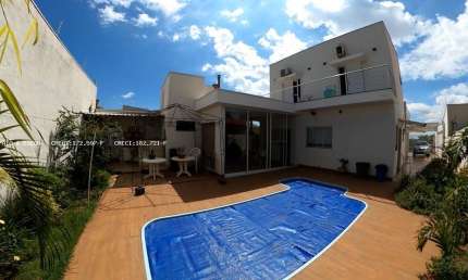 Casa para Venda em Jaboticabal, Residencial Verdeville, 4 dormitórios, 4 suítes, 1 banheiro, 2 vagas