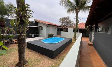 Casa para Venda em Jaboticabal, centro, 3 dormitórios, 1 suíte, 1 banheiro, 2 vagas