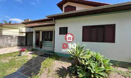 Casa com 3 dormitórios com Piscina à venda, 96 m² por R$ 380.000 - Coloninha - Araranguá/SC