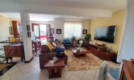 Otimo apartamento com 04 quartos, sendo 02 suites (01 com closet), espaco Gourmet, com excelente localizacao no Bairro da Gloria