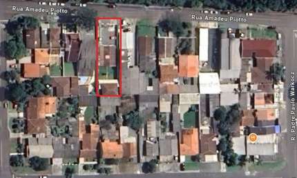 Terreno Plano com 494 m² e com 2 casas  Orleans/ CIC