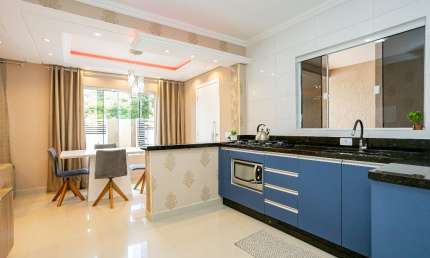 Belíssima casa térrea, piscina aquecida e com espaço  gourmet