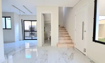Belíssimo triplex moderno e sofisticado no bairro Novo Mundo