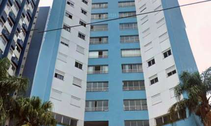 Belíssimo apartamento, andar alto, amplo e bem localizado no Cristo Rei