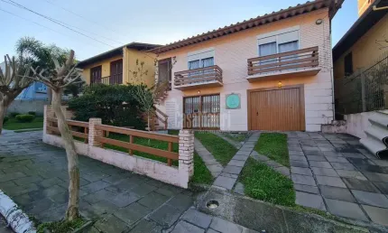 Casa com 3 quartos à venda na Rua Victorio Valenti, 47, São Francisco, Bento Gonçalves