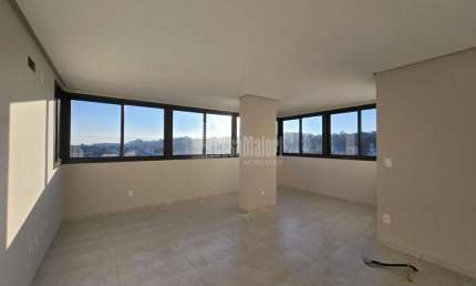 Apartamento novo de 2 dormitórios e 2 vagas a venda em Bento Gonçalves