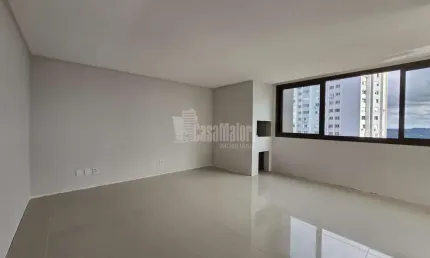 Apto no centro, novo e pronto parar morar com 03 dormitórios e box duplo!