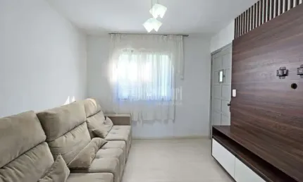 Apartamento a venda em Bento Gonçalves com 2 dormitórios e garagem
