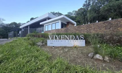 Terreno em Condomínio Fechado de Alto Padrão em Bento Gonçalves