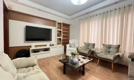 Casa para Venda em Londrina, Jardim Jóquei Club, 3 dormitórios, 1 suíte, 3 banheiros, 4 vagas