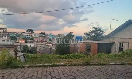 Terreno à venda na Rua Dinarte Gomes de Oliveira, 1745, Pioneiro, Caxias do Sul, 273 m2 por R$ 220.000