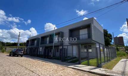 Casa com 2 quartos à venda na Rua Jenny Finimundi Mattana, 107, Nossa Senhora das Graças, Caxias do Sul, 75 m2 por R$ 400.000