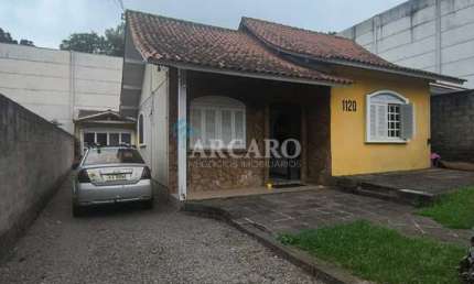 Casa à venda na Rua Ricardo Borges Caon, 1120, Salgado Filho, Caxias do Sul, 137 m2 por R$ 650.000