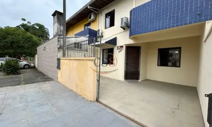 Casa com 3 quartos à venda na Avenida Guarapuava, 1636, Centro, Matinhos, 100 m2 por R$ 650.000