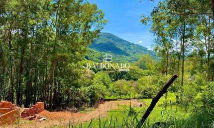 Terreno em Extrema MG à venda 750m² - Próximo a cachoeira