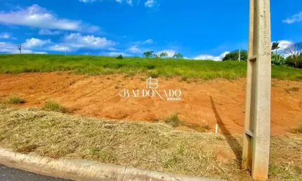 Terreno em Extrema MG à venda às margens da Fernão Dias 200m
