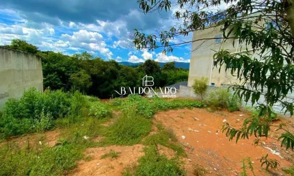Terreno à venda no Centro, Extrema 