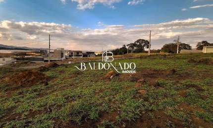 TERRENO EM EXTREMA MG 200 METROS RESIDENCIAL 160MIL