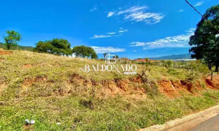 Terreno em Extrema - MG à venda 303,39 metros MULTIFAMILIAR