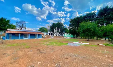 Chácara em Extrema MG à venda Terreno de 2.000m² 2 suítes