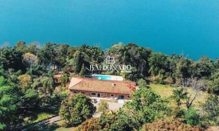 Casa em Joanópolis SP à venda Beira da Represa Jaguari 7320m²