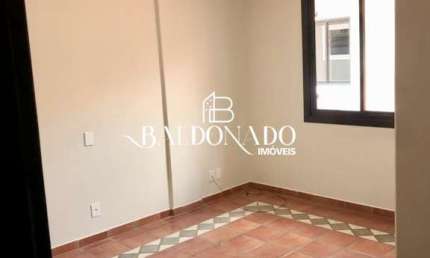 Sala Comercial no Centro de Extrema MG 17m² com banheiro