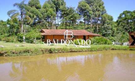 CHÁCARA EM CAMANDUCAIA MG 8.833 METROS R$650MIL LINDO LUGAR