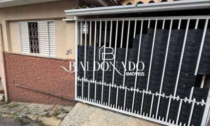 Casa no Centro de Bragança Paulista SP à Venda com Escritura